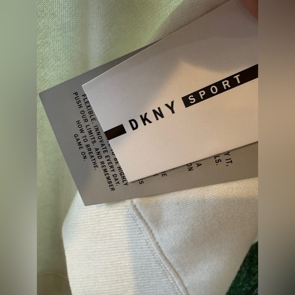 DKNY Sport crew neck sweatshirt with rhinestones cream/off white - Picture 8 of 11